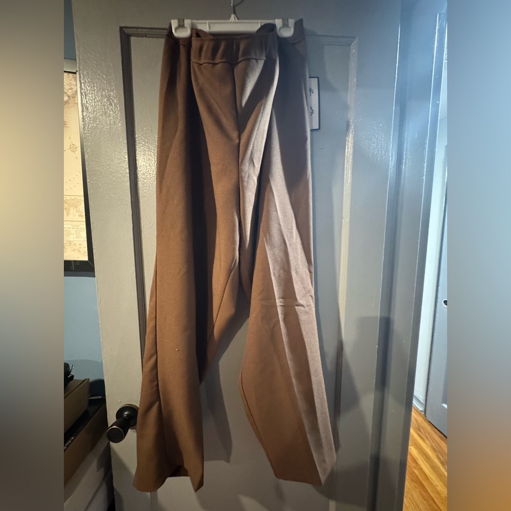 Brown Pants brand new size 24w
